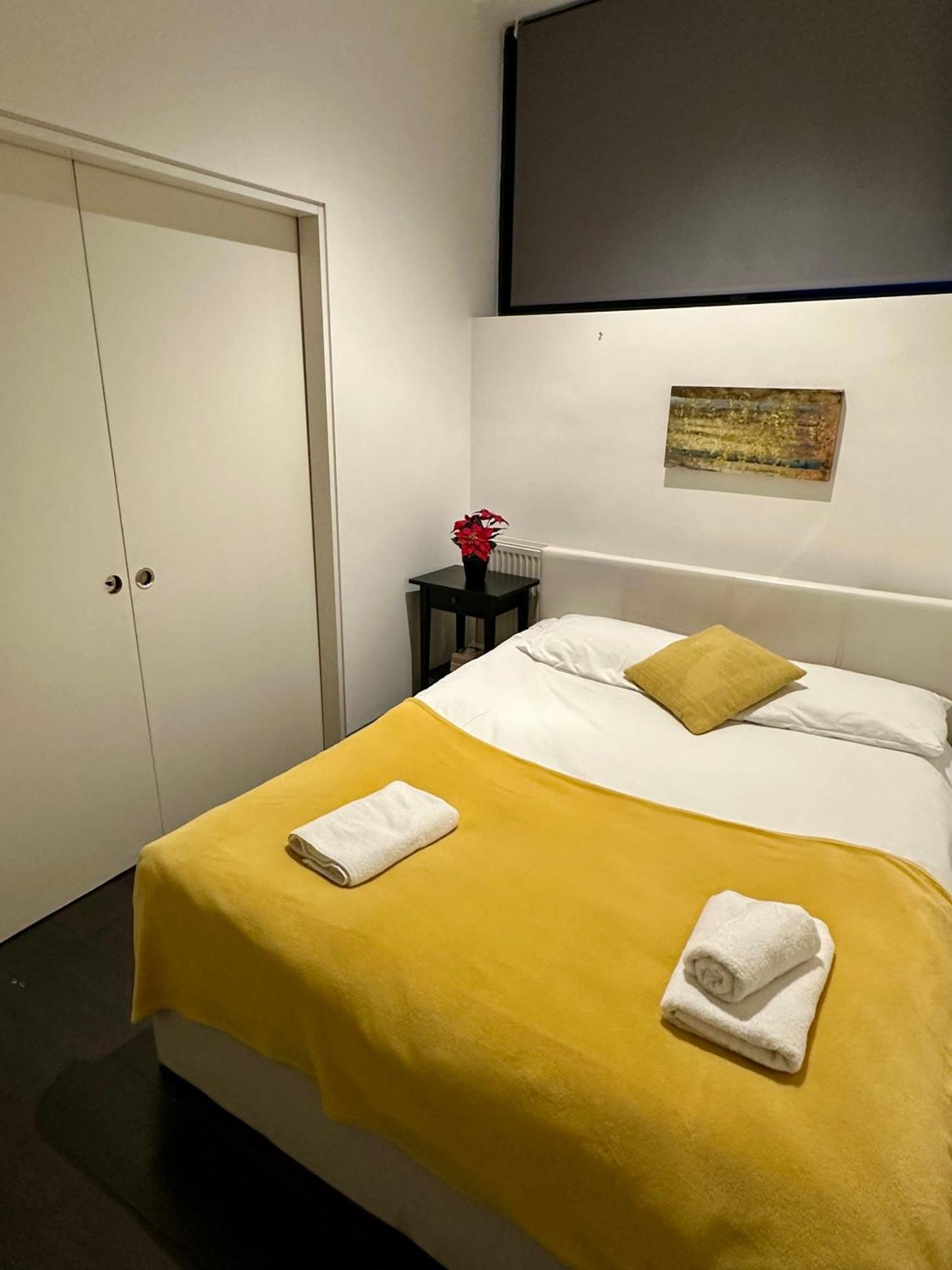 London Regent Apartments ภายนอก รูปภาพ